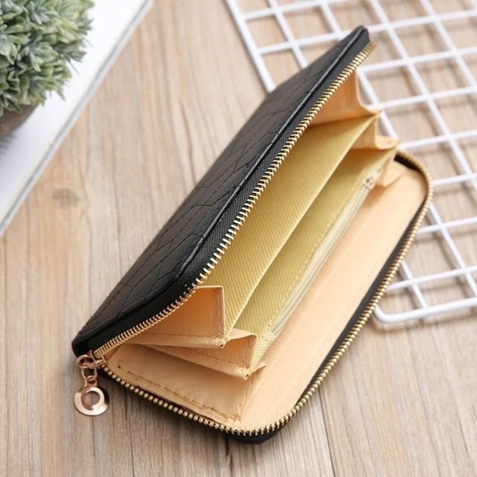 New Fashion Clutch with Geometric Sewing Thread Pattern